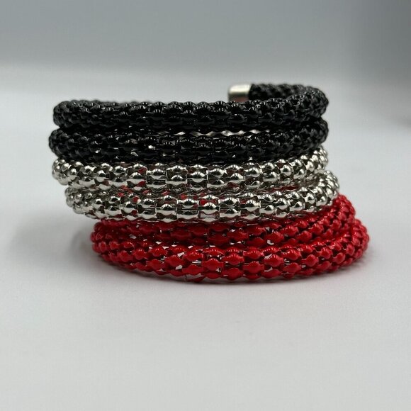 3/$30 Memory Wire Bracelet Red Black Silver Tone Beaded Coil Wrap Chunky 8.25" - Picture 4 of 8